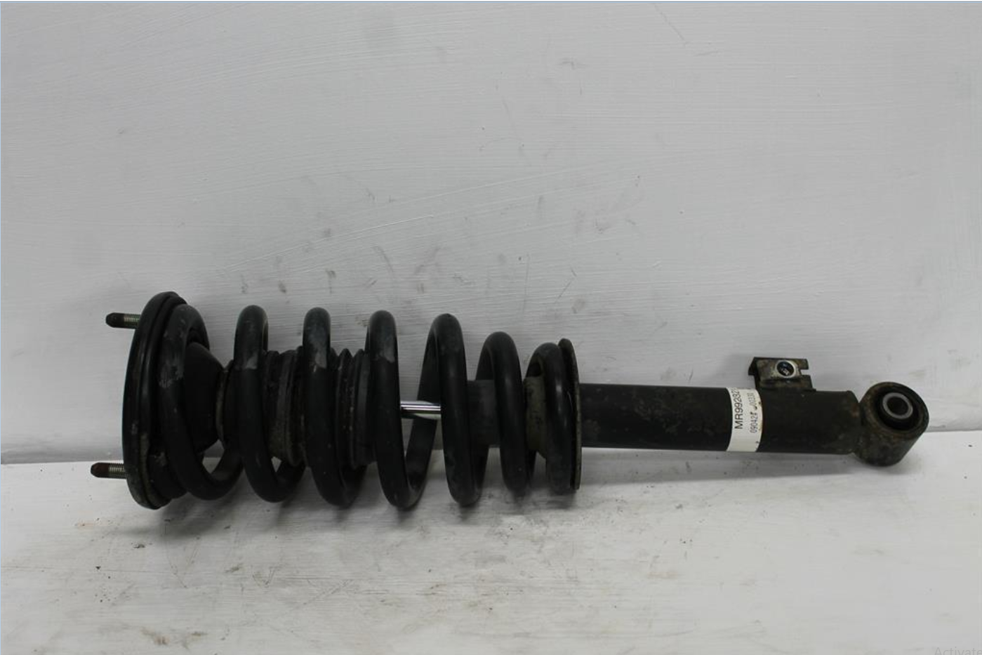 Used Mitsubishi, Triton Left Front Strut Mn 4Wd 08/09 04/15 2009 – image 1 - All Good Parts