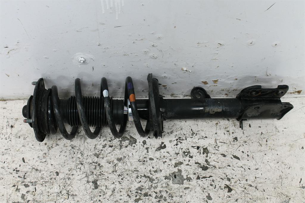 Used Kia, Sorento Left Front Strut Xm 10/09 09/12 2012 – image 1 - All Good Parts