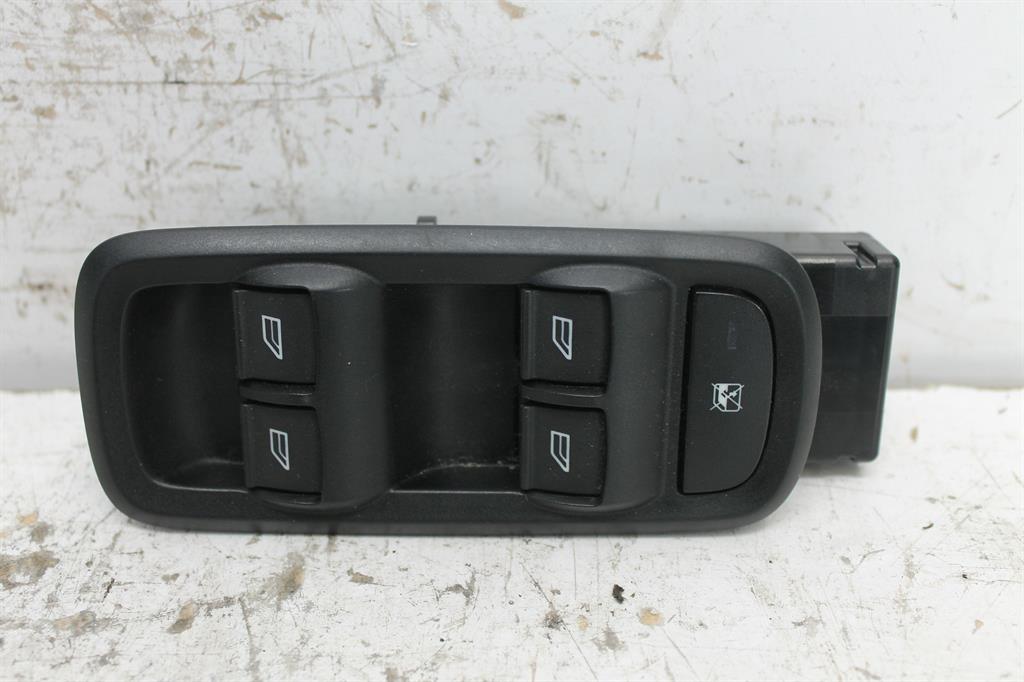 Used Ford, Ecosport Power Window Switch Rh Front (Master Switch) Bk 11/13 09/17 2014 – image 1 - All Good Parts