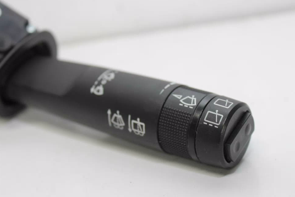 Used Holden, Cruze Combination Switch Wiper Switch Hatch/Wagon Jh 03/11 12/14 2012 – image 1 - All Good Parts