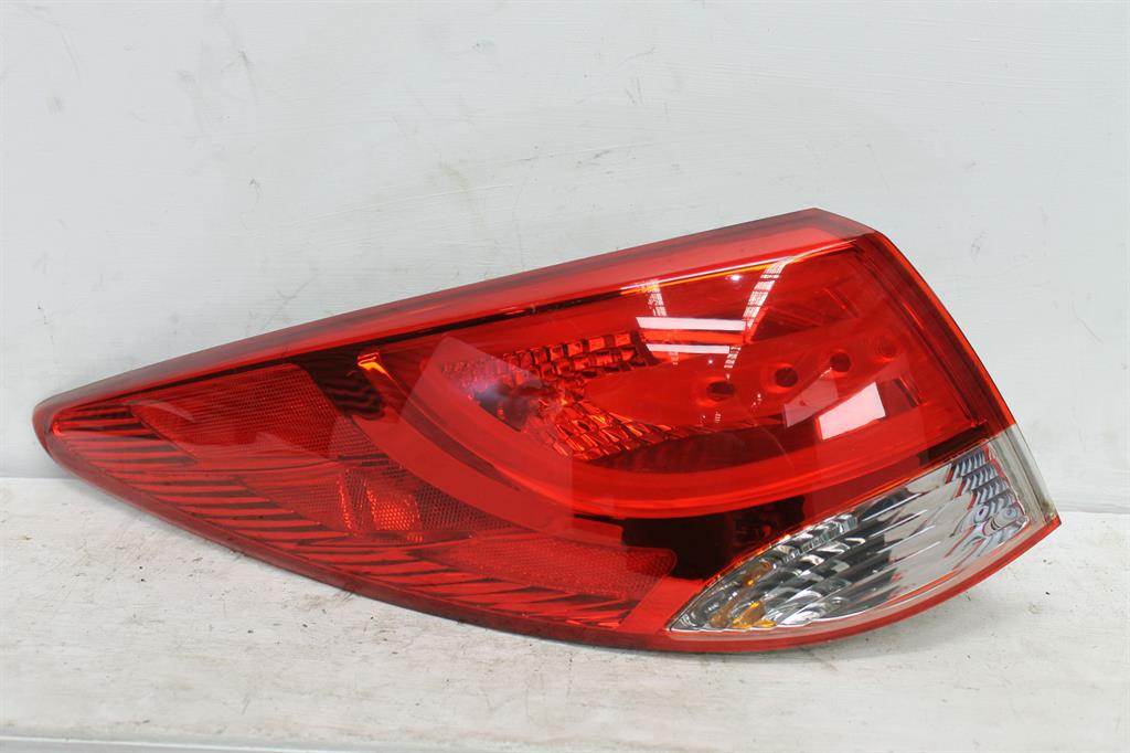 Used Hyundai, IX35 Left Taillight Lm Series (Vin Kmhj) In Body 11/09 01/16 2010 – image 1 - All Good Parts