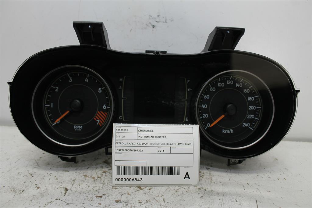 Used Jeep, Cherokee Instrument Cluster Petrol 2.4/3.2 Kl Sport/Longitude/Blackhawk 3.5In Display Type 02/14 03/18 2016 – image 1 - All Good Parts