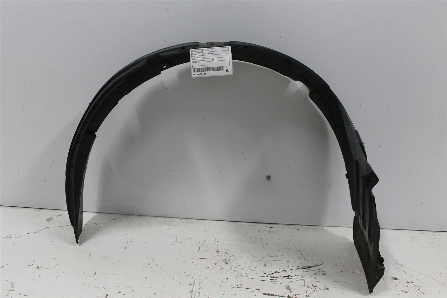 Used Kia, Sportage Left Guard Liner Sl Front 06/13 10/15 2013 – image 1 - All Good Parts
