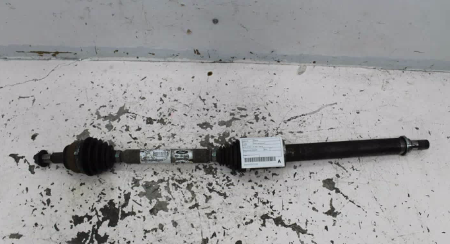 Used Ford, Focus Right Driveshaft Auto Petrol Lw 05/11 08/15 2013 – image 1 - All Good Parts