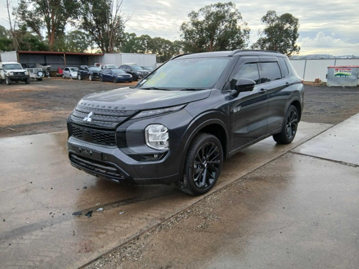 Used Mitsubishi, Outlander Engine , Petrol, 2.4, 4B12, Phev, Zm, 08/21  – image 2 - All Good Parts