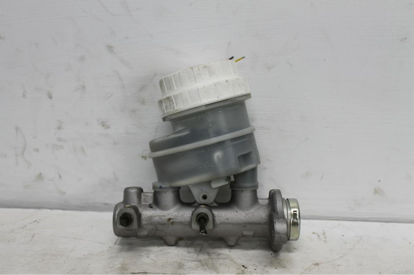 Used Mitsubishi, Triton Master Cylinder Ml 06/06 08/09 2009 – image 1 - All Good Parts