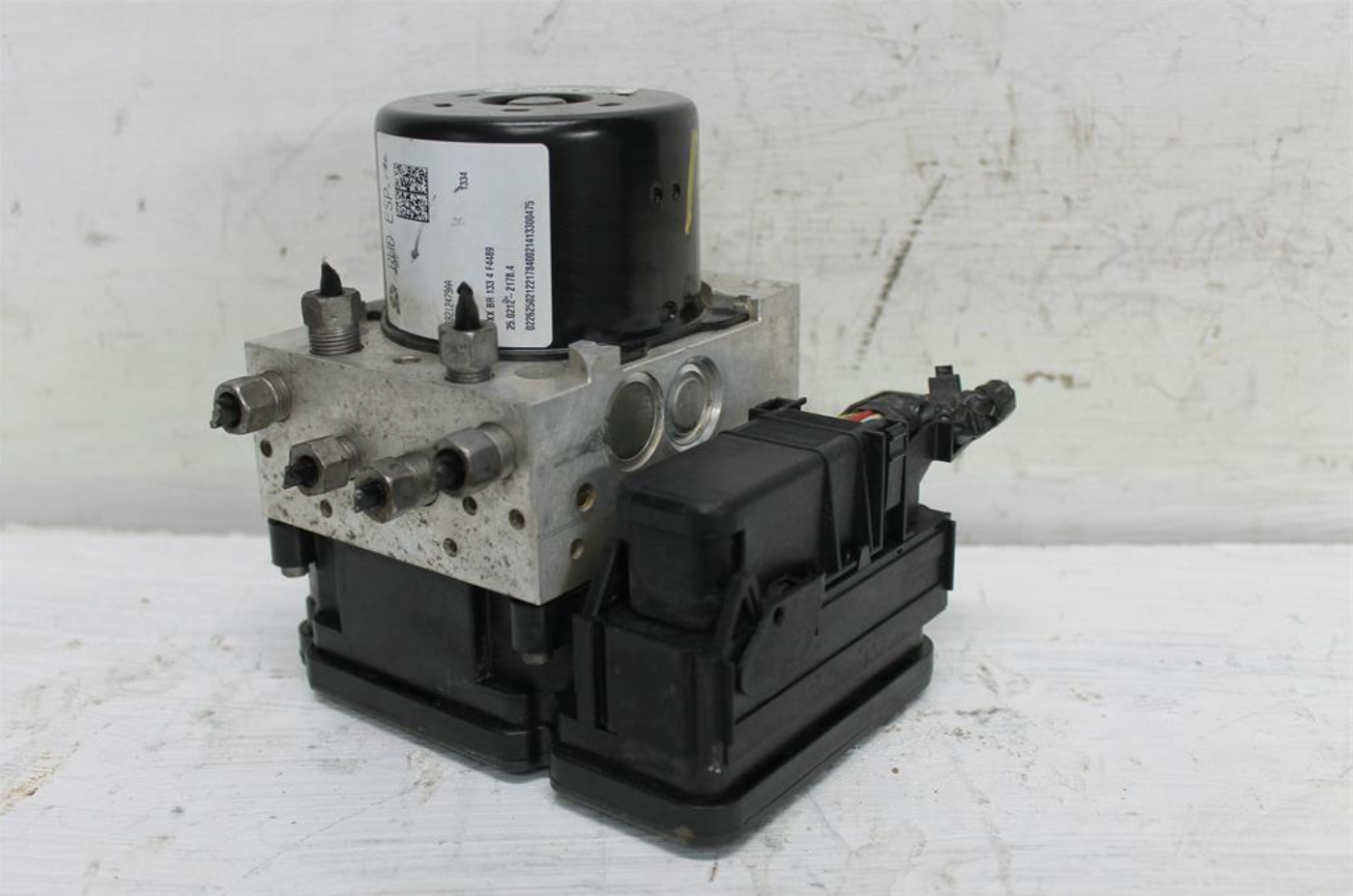 Used Jeep, Compass Abs Pump/Modulator Mk 07/11 12/16 2014 – image 1 - All Good Parts