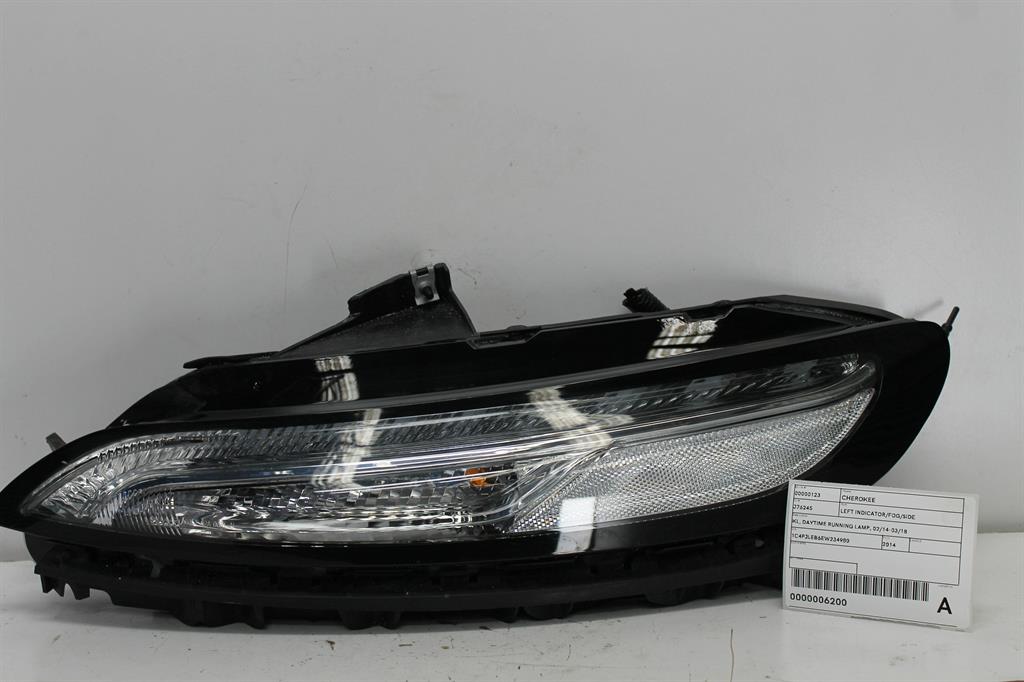 Used Jeep, Cherokee Left Indicator/Fog/Side Kl Daytime Running Lamp 02/14 03/18 2014 – image 1 - All Good Parts