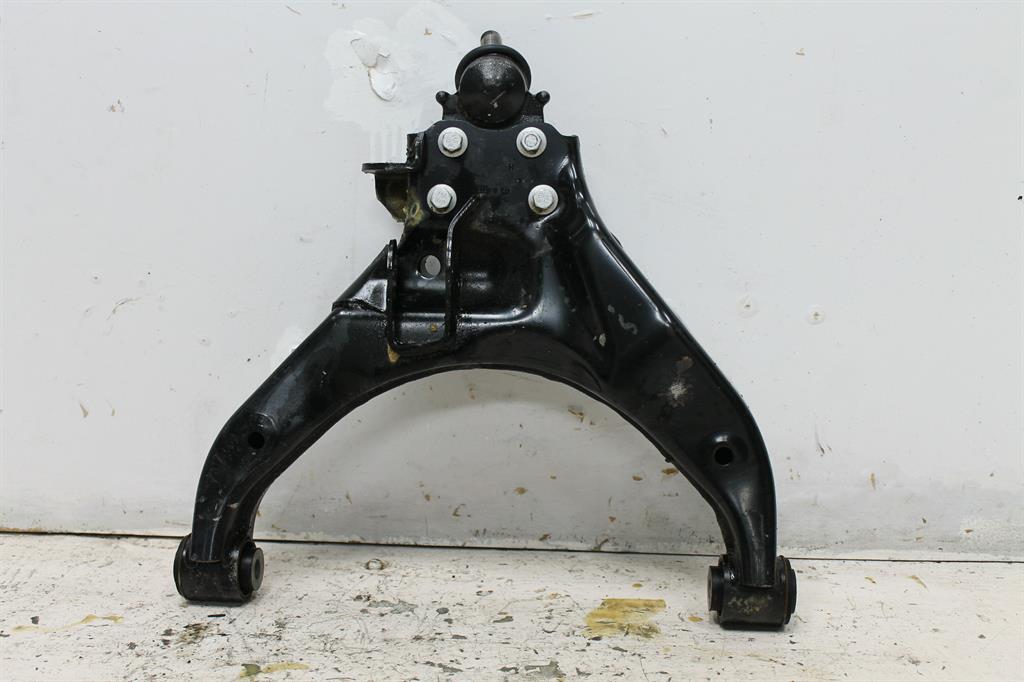 Used LDV, T60 Right Front Lower Control Arm Sk8C 07/17 2022 – image 1 - All Good Parts