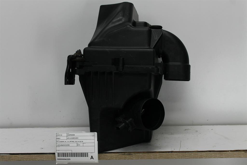 Used Jeep, Cherokee Air Cleaner/Box Air Cleaner Kl 2.4 Petrol 02/14 03/18 2014 – image 1 - All Good Parts