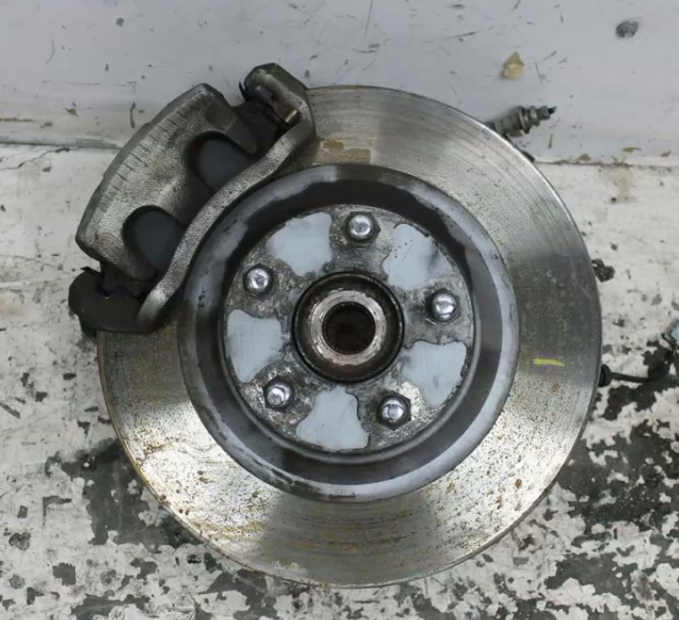 Used Renault, Koleos Left Front Hub Assembly H45 09/08 04/16 2014 – image 1 - All Good Parts