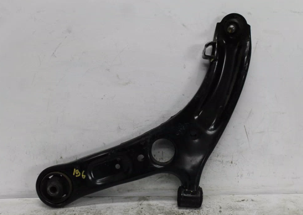 Used Hyundai, Veloster Left Front Lower Control Arm Fs 12/11 02/18 2013 – image 1 - All Good Parts