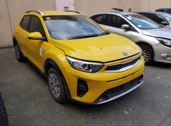 Used Kia , Stonic Engine , Petrol, 1.4, G4Lc, Yb, 08/20 – main images - All Good Parts