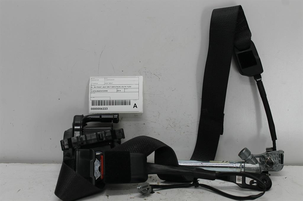 Used Jeep, Cherokee Seat Belt Kl Rh Front Assy (Belt And Stalk) 02/14 11/22 2014 – image 1 - All Good Parts