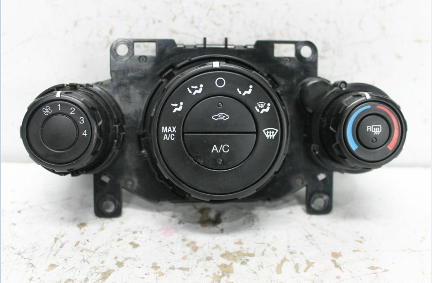 Used Ford, Ecosport Heater/Ac Controls Non Climate Control Type Bk 11/13 09/17 2013 – image 1 - All Good Parts