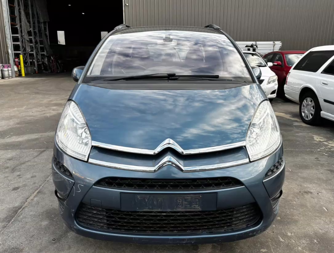 Citroen, C4 Right Headlamp , Picasso, Standard Type, Clear Indicator, 01/11-12/13