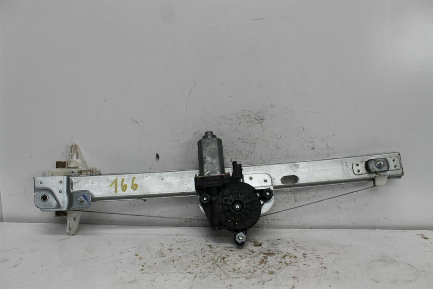 Used LDV, T60 Right Rear Wnd Reg/Motor Sk8C 07/17 2018 – image 1 - All Good Parts