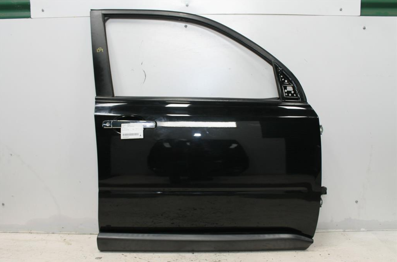 Used Nissan, Xtrail Right Front Door T31 10/07 12/13 2011 – image 1 - All Good Parts
