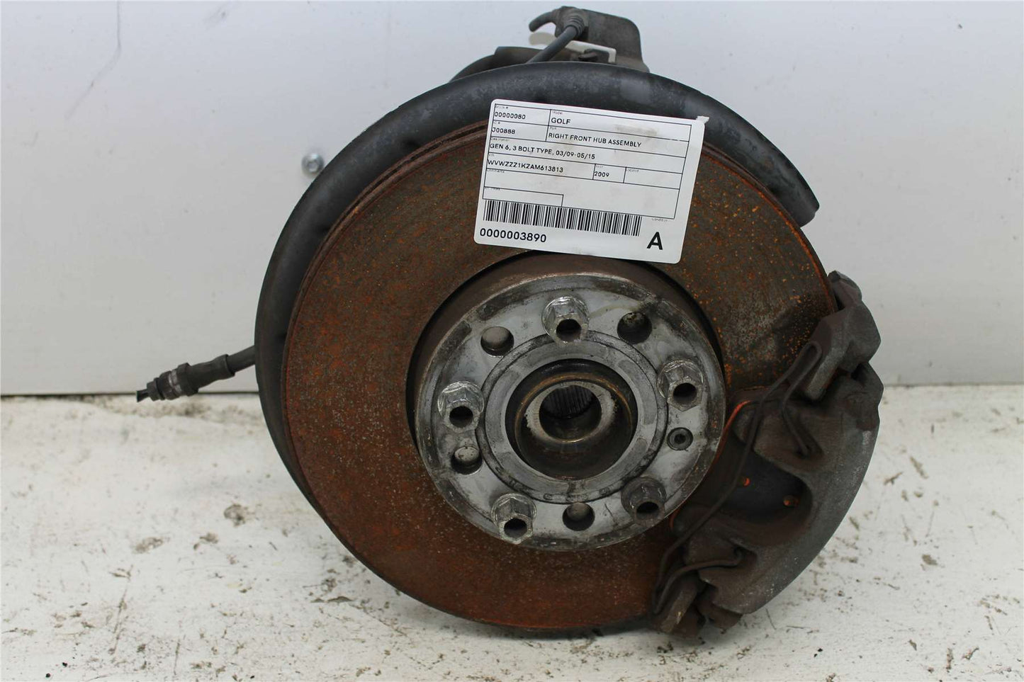 Used Volkswagen, Golf Right Front Hub Assembly Gen 6 4 Bolt Type 03/09 05/15 2009 – image 1 - All Good Parts