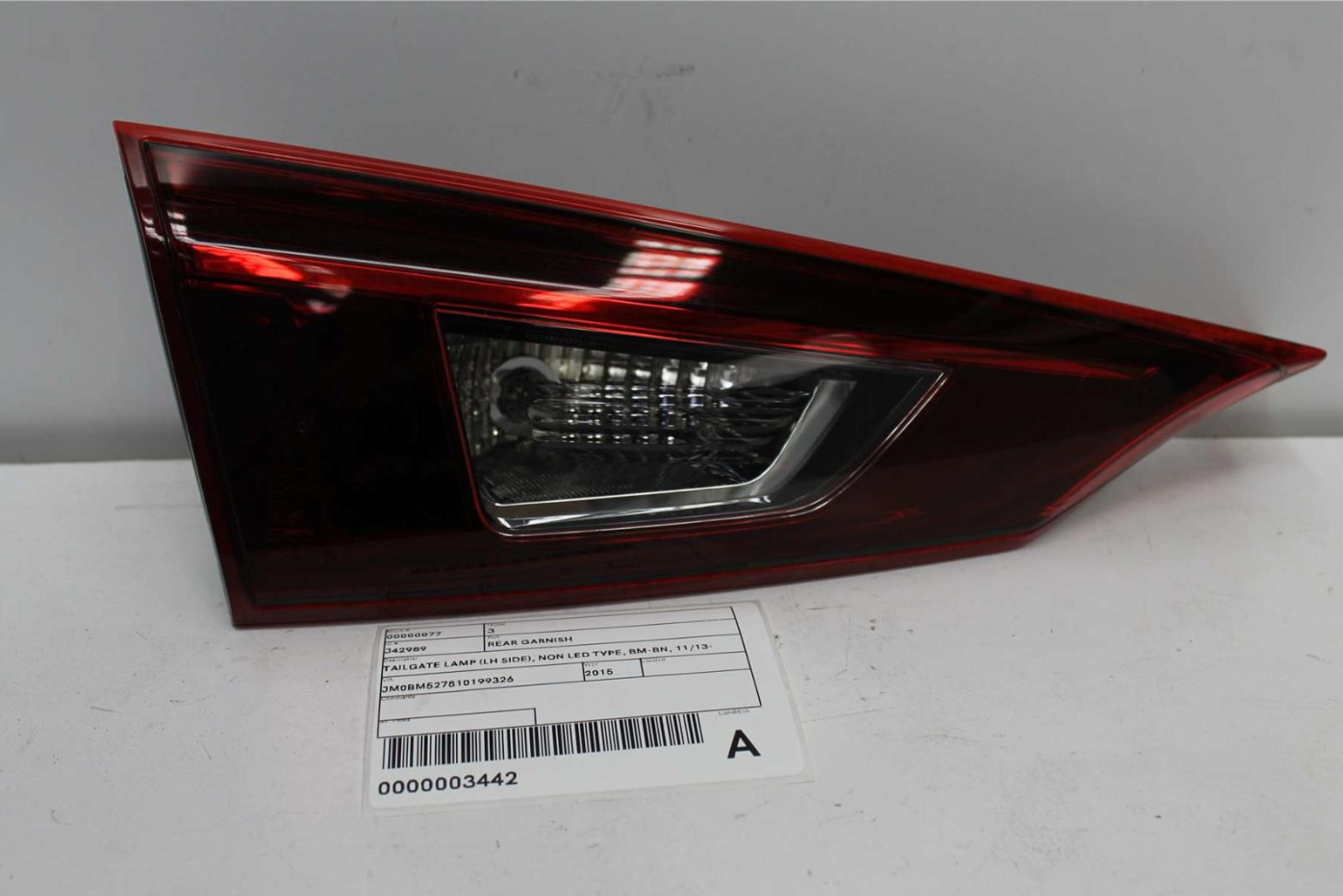 Used Mazda, 3 Rear Garnish Tailgate Lamp (Lh Side) Non Led Type Bm Bn 11/13 02/19 2015 – image 1 - All Good Parts