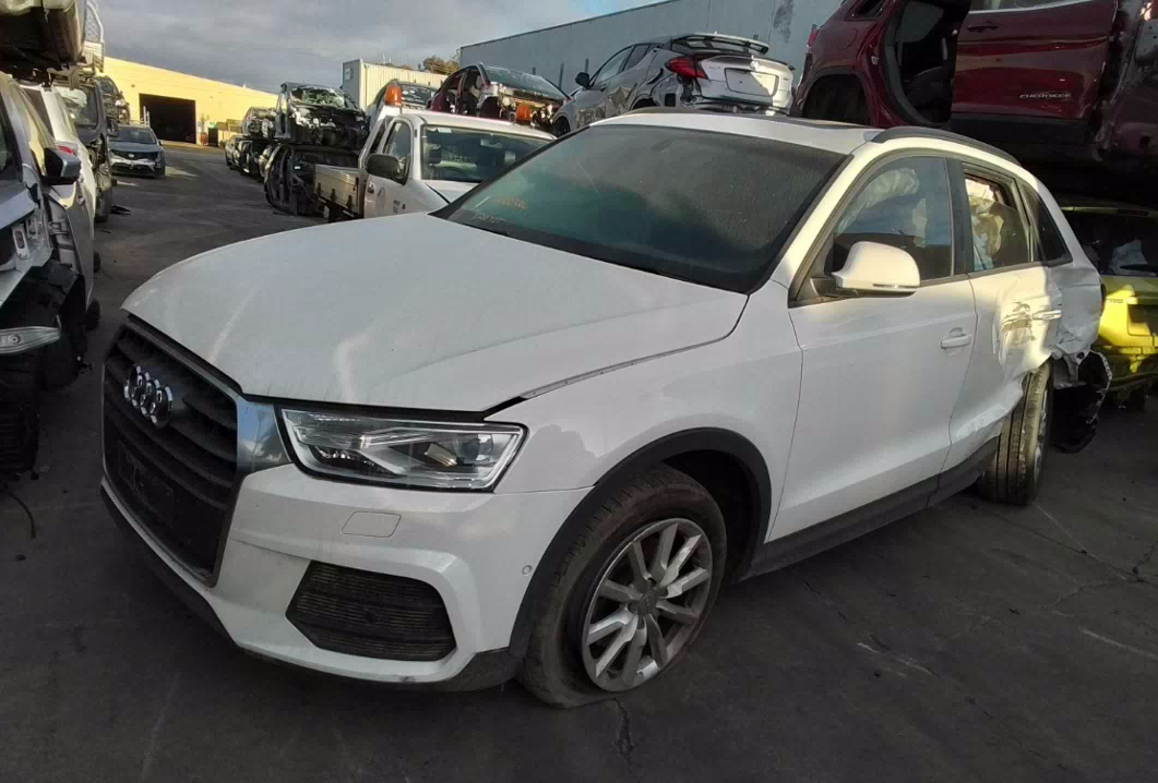 Used Audi, Q3 Left Headlamp , 8U, Q3/Rsq3, Χενον Τυρε, 11/14-12/18 – main images - All Good Parts