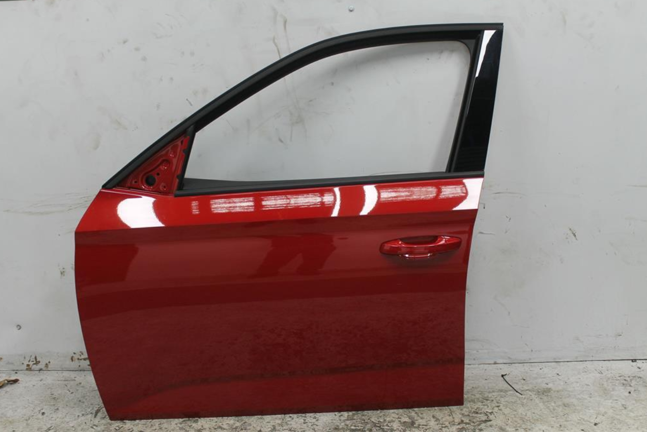 Used Skoda, Kamiq Left Front Door Nw 06/20 2020 – image 1 - All Good Parts