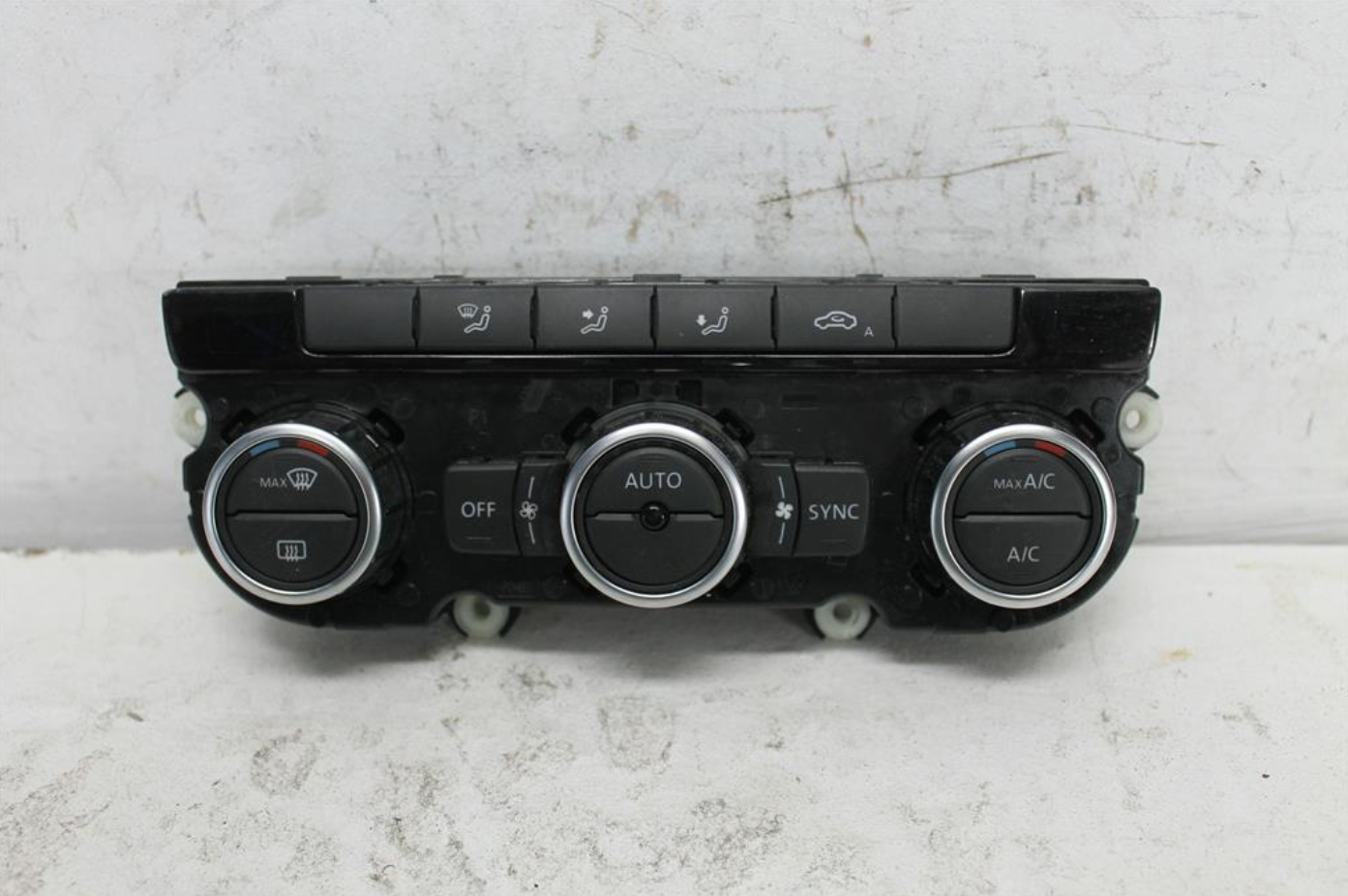 Used Volkswagen, Jetta Heater/Ac Controls 1B Climate Control Type 3 Dial 02/11 12/17 2013 – image 1 - All Good Parts
