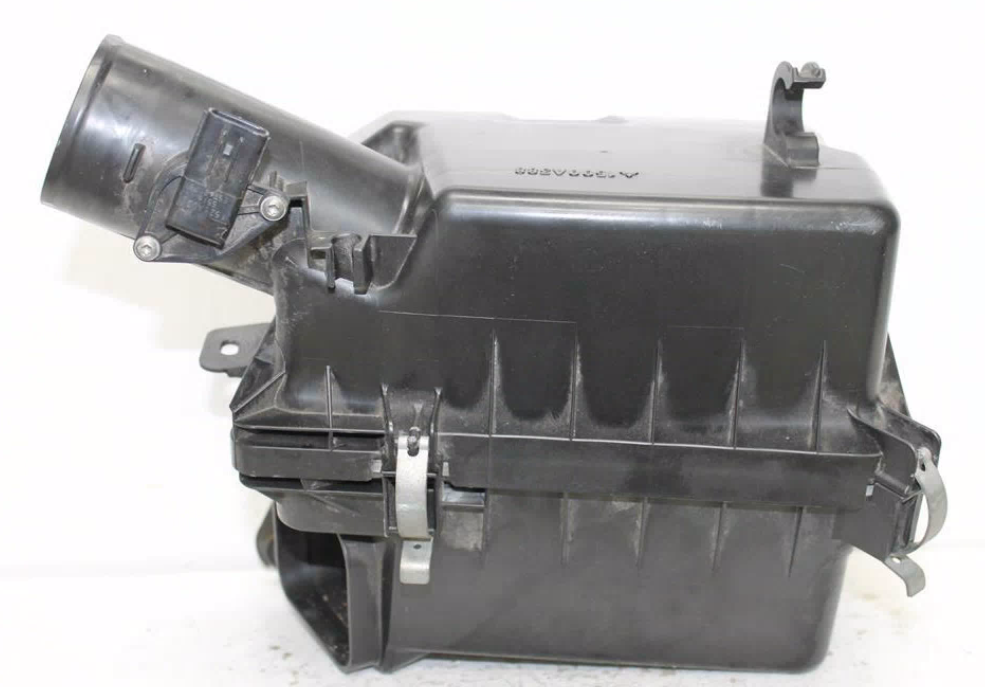 Used Peugeot, 4008 Air Cleaner/Box Air Cleaner 2.0 06/12 12/17 2016 – image 1 - All Good Parts