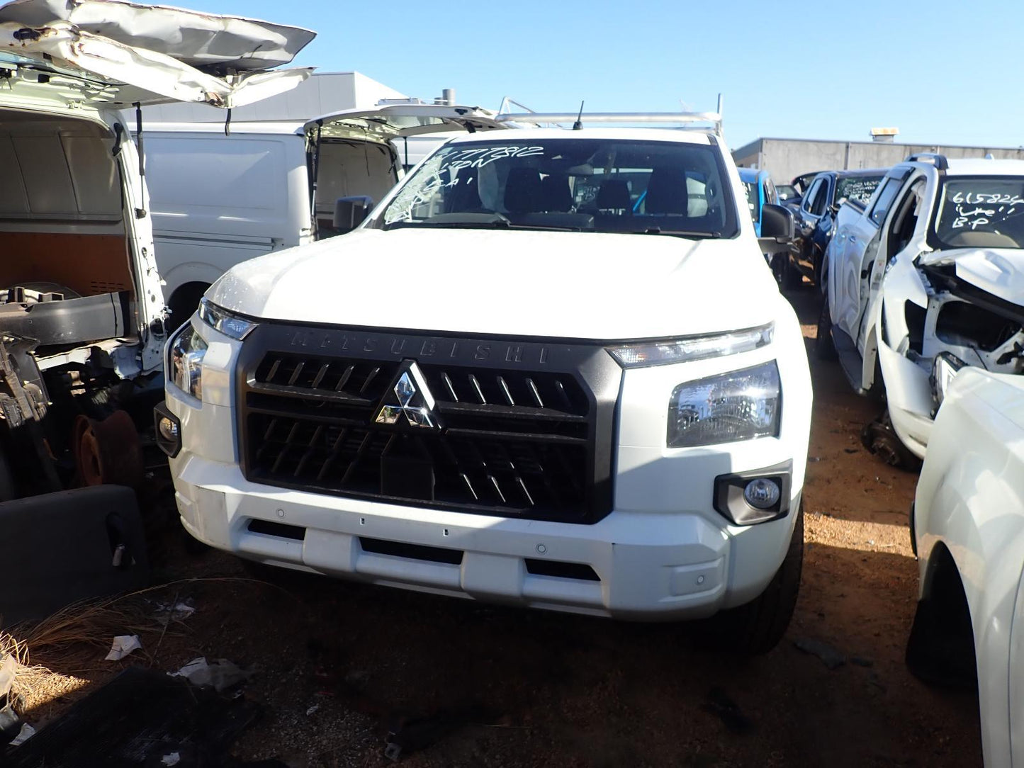 Used Mitsubishi, Triton Trans/Gearbox , Mv, Auto, 4Wd, Diesel, 2.4, V6Awh, 6 Speed, W/ Transfer Case, 12/23 – main images - All Good Parts