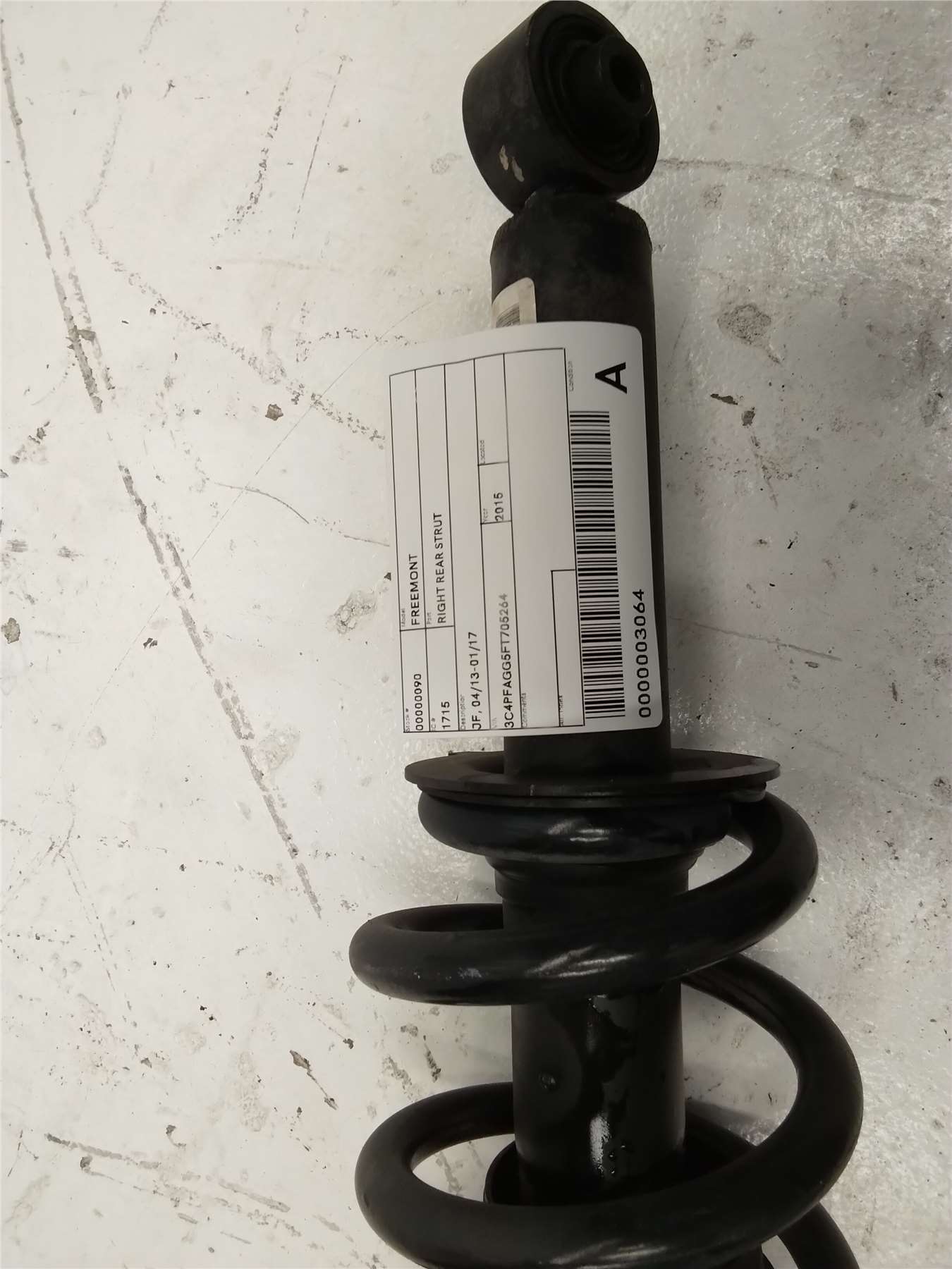 Used Fiat, Freemont Right Rear Strut Jf 04/13 01/17 2015 – image 1 - All Good Parts