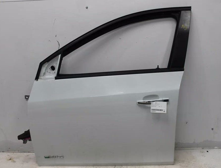 Used Holden, Cruze Left Front Door Jh Sedan/Hatch 03/11 01/17 2012 – image 1 - All Good Parts