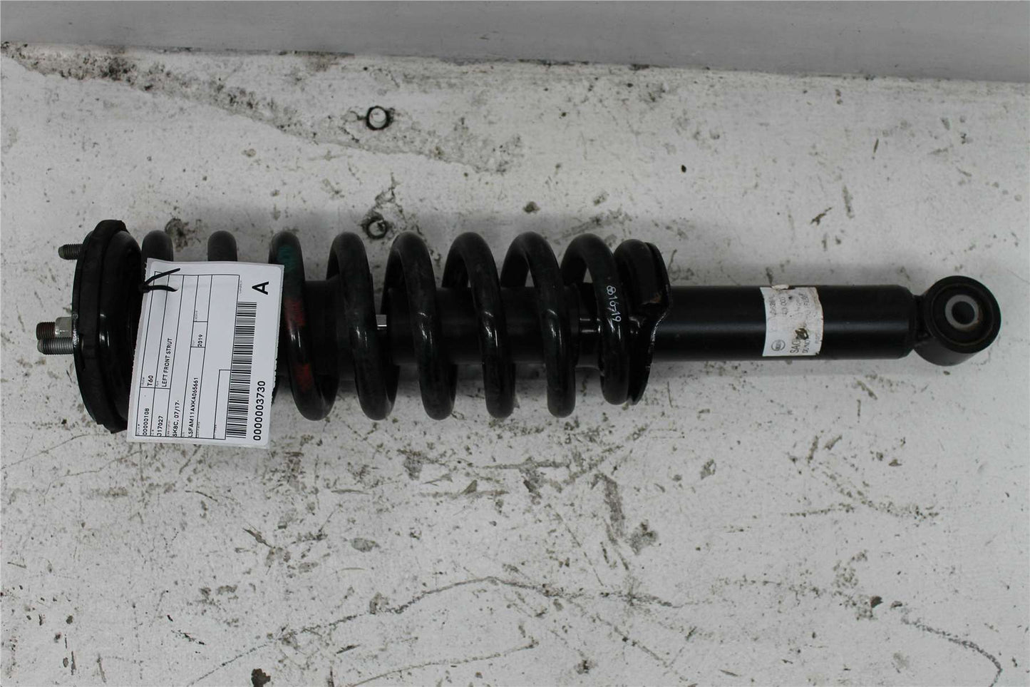 LDV, T60 Left Front Strut Sk8C 07/17