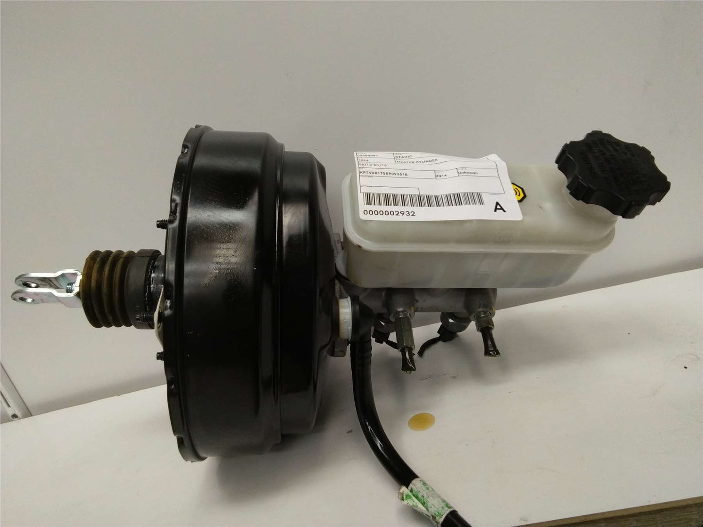 Used Ssangyong, Stavic Master Cylinder 06/13 01/16 2014 – image 1 - All Good Parts