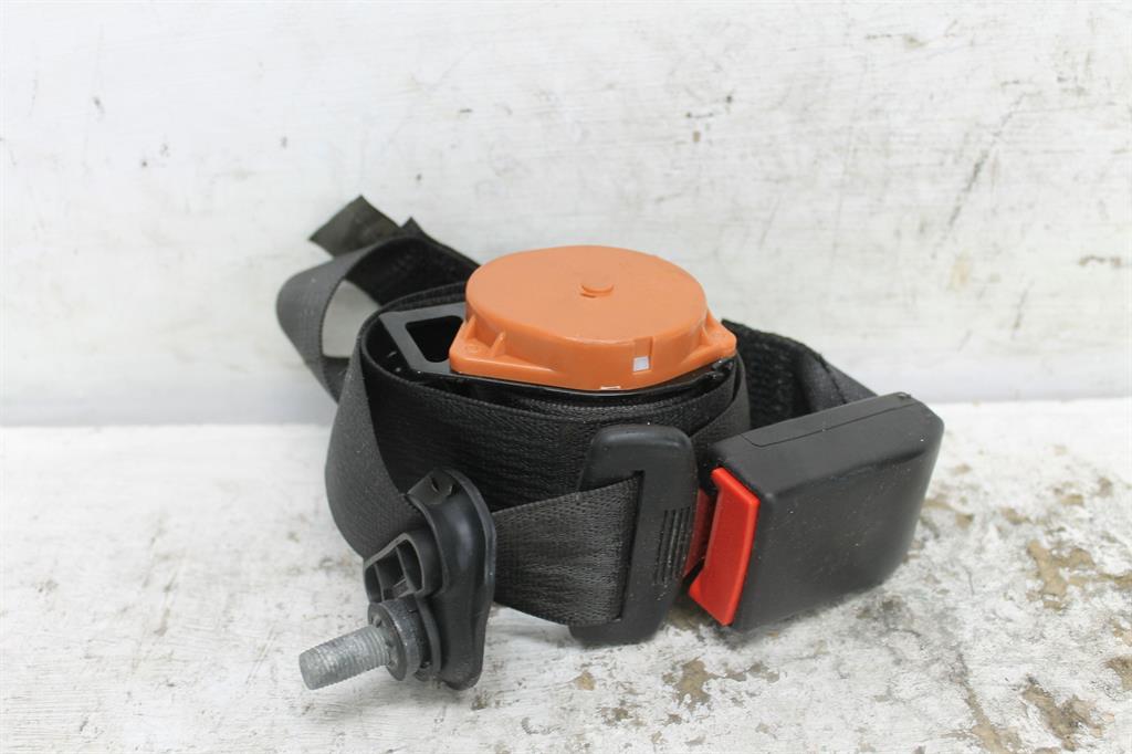 Used Holden, Trax Seat Belt Lh Rear Assy (Belt And Stalk) Tj Series 08/13 12/20 2013 – image 1 - All Good Parts