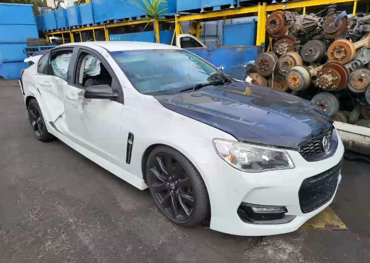 Used Holden, Commodore Engine , Petrol 6.2, Ls3, Vf Ii, 09/15-12/17 – main images - All Good Parts