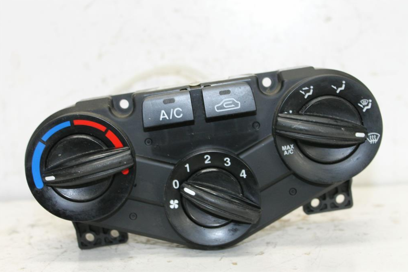 Used Kia, Rio Heater/Ac Controls Jb 08/05 07/11 2010 – image 1 - All Good Parts