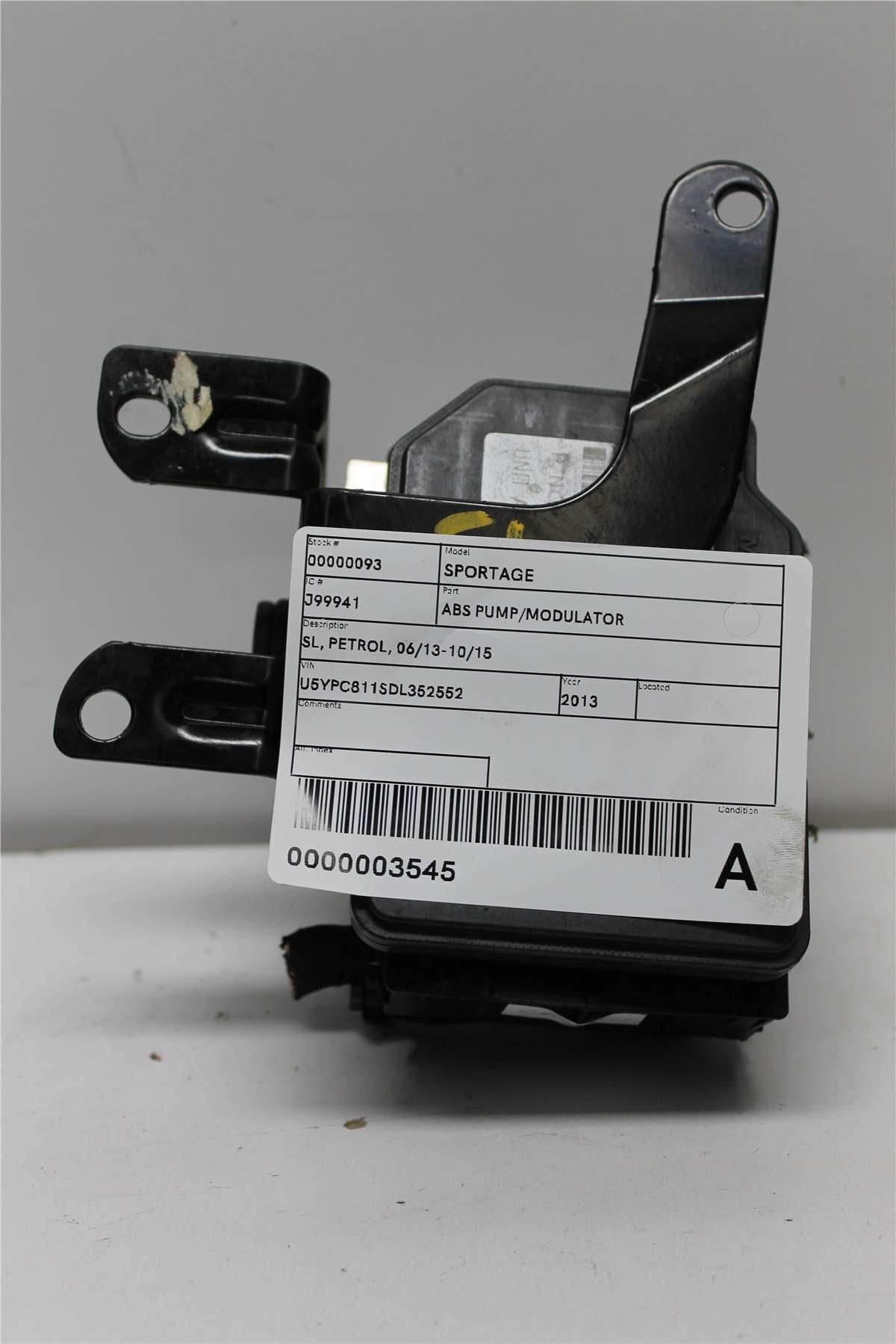 Used Kia, Sportage Abs Pump/Modulator Sl Petrol 06/13 10/15 2013 – image 1 - All Good Parts