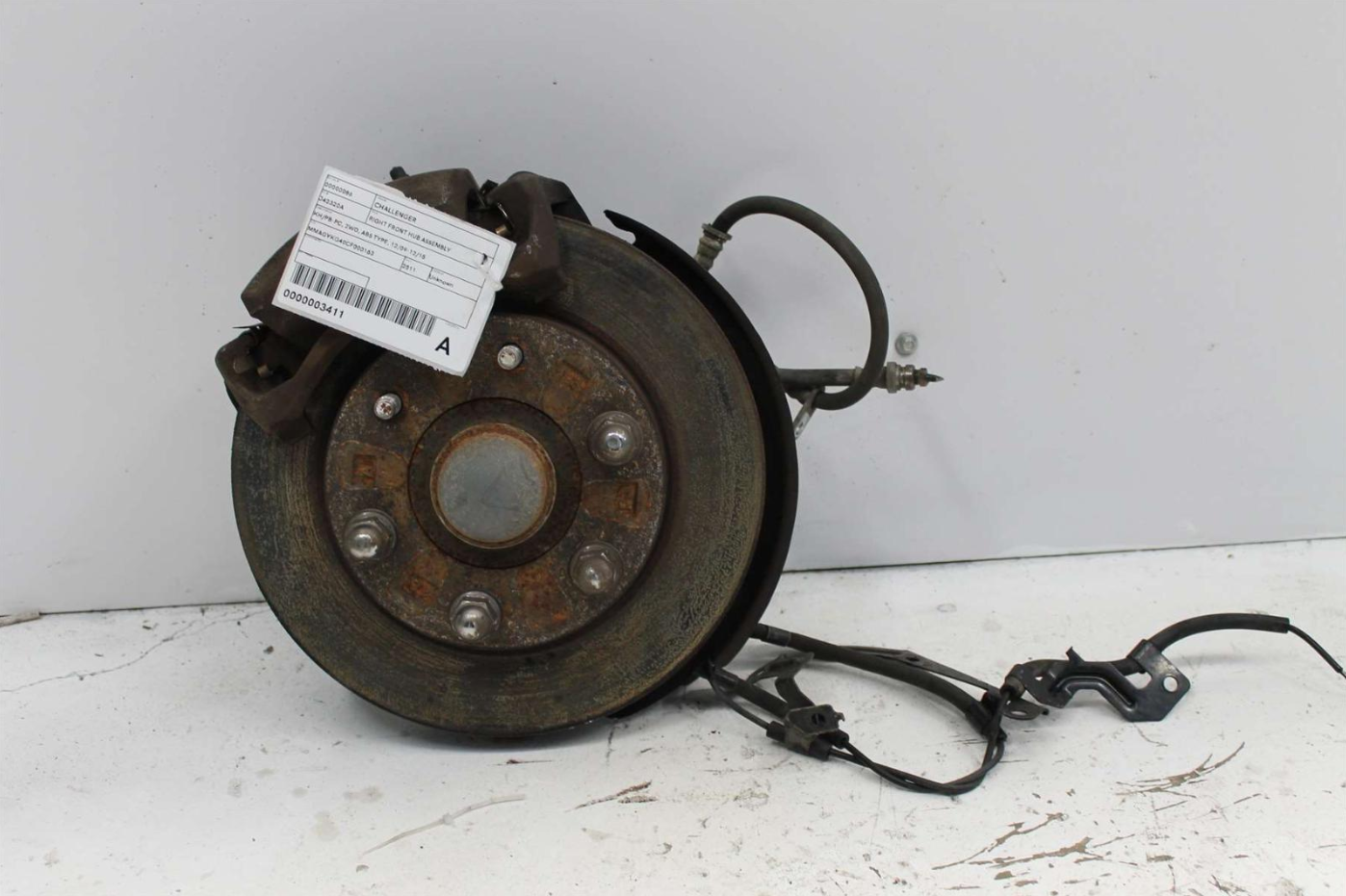 Used Mitsubishi, Challenger Right Front Hub Assembly Kh/Pb Pc 2Wd Abs Type 12/09 12/15 2011 – image 1 - All Good Parts