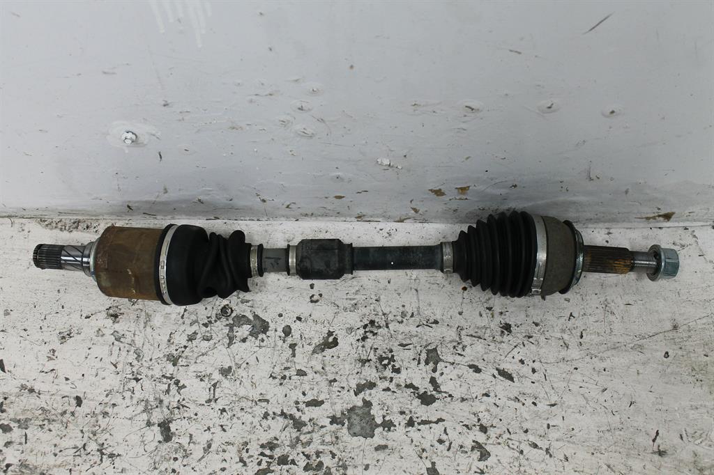 Used Nissan, Xtrail Left Driveshaft Front Auto T/M Petrol 2.5 Fwd T32 02/14 07/22 2018 – image 1 - All Good Parts