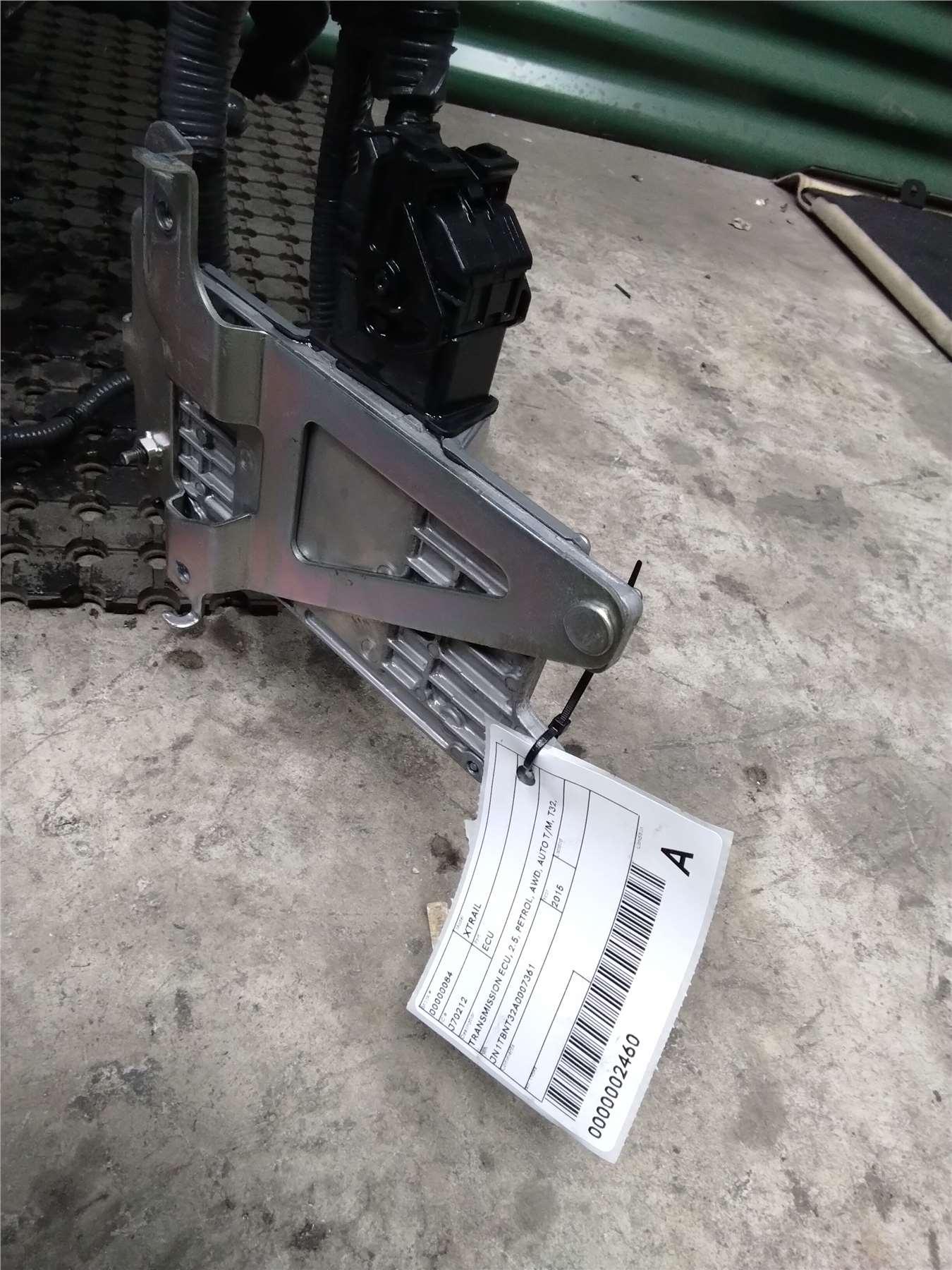 Used Nissan, Xtrail Ecu Awd Auto T/M T32 02/14 07/22 2015 – image 1 - All Good Parts