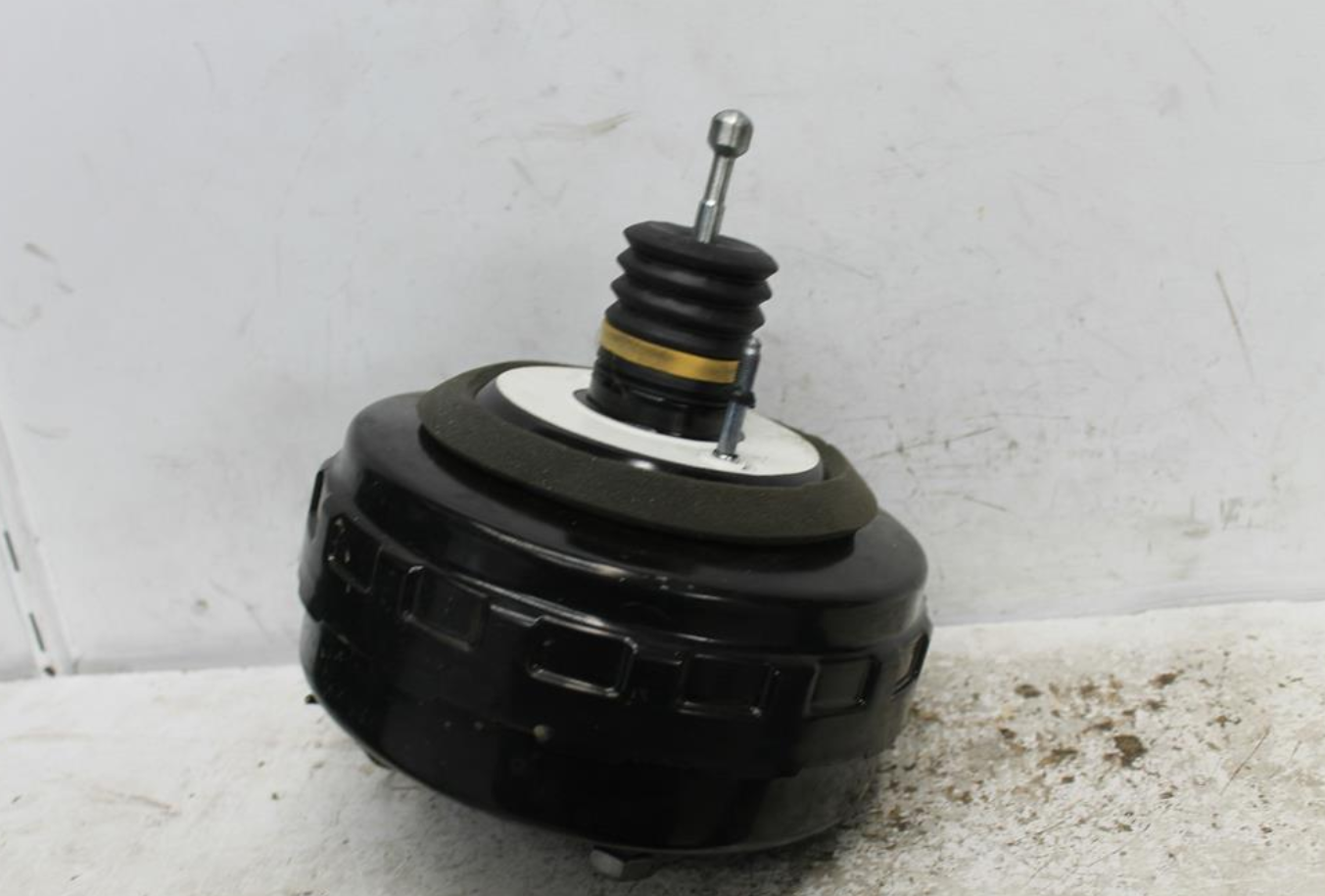 Used Holden, Cruze Brake Booster Petrol 1.8 F18D4 Jg Jh 03/09 01/17 2015 – image 1 - All Good Parts
