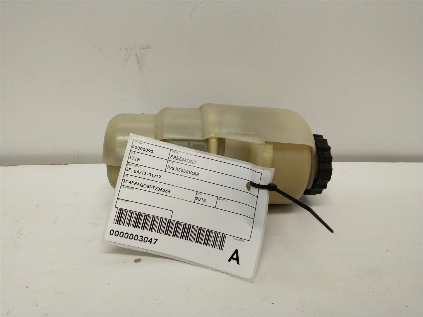 Used Fiat, Freemont P/S Reservoir Jf 04/13 01/17 2015 – image 1 - All Good Parts