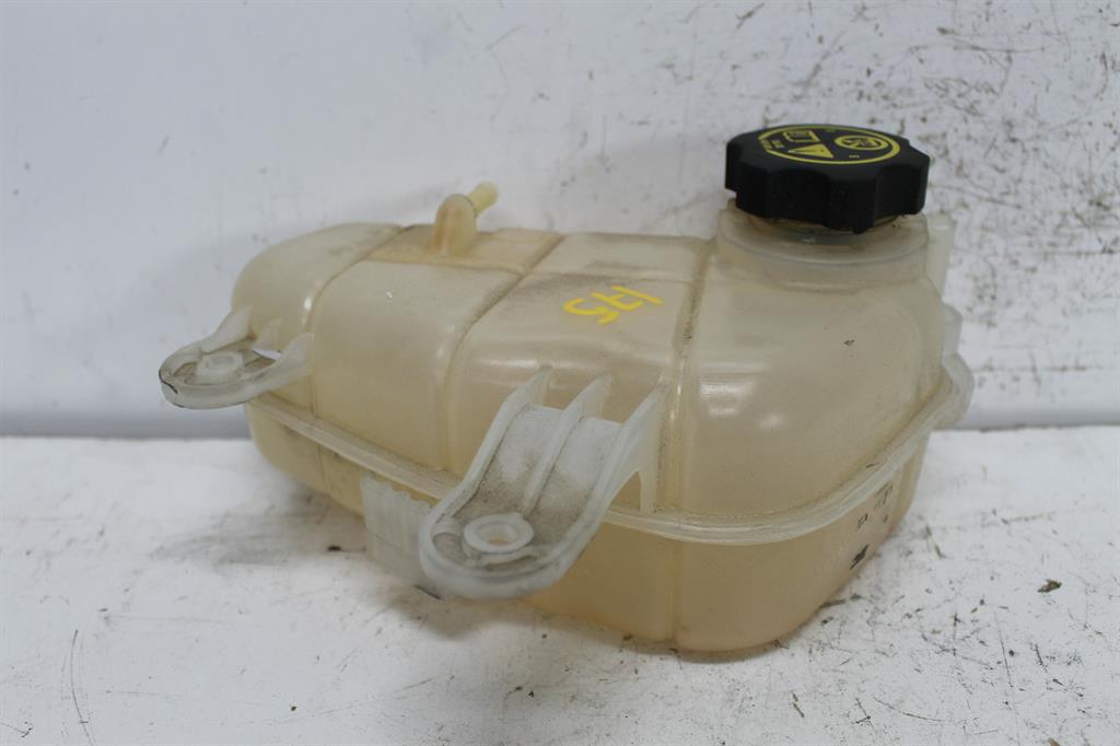 Used Holden, Barina Overflow Bottle Tm 09/11 12/18 2014 – image 1 - All Good Parts