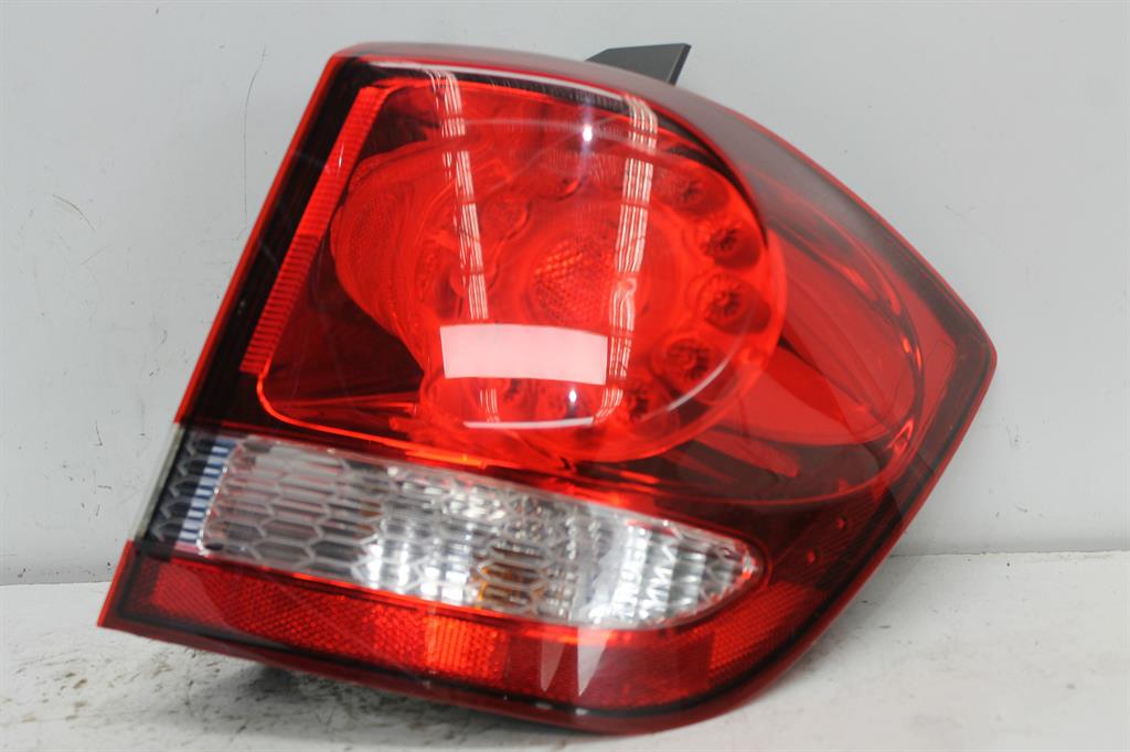 Used Fiat, Freemont Right Taillight Jf Standard Type 04/13 01/17 2013 – image 1 - All Good Parts