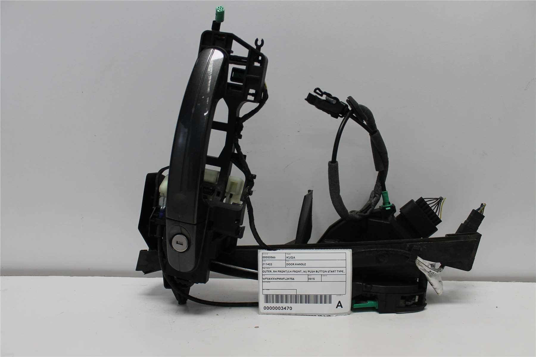 Used Ford, Kuga Door Handle Outer Rh Front/Lh Front W/ Push Button Start Type Tf 11/12 09/16 2015 – image 1 - All Good Parts