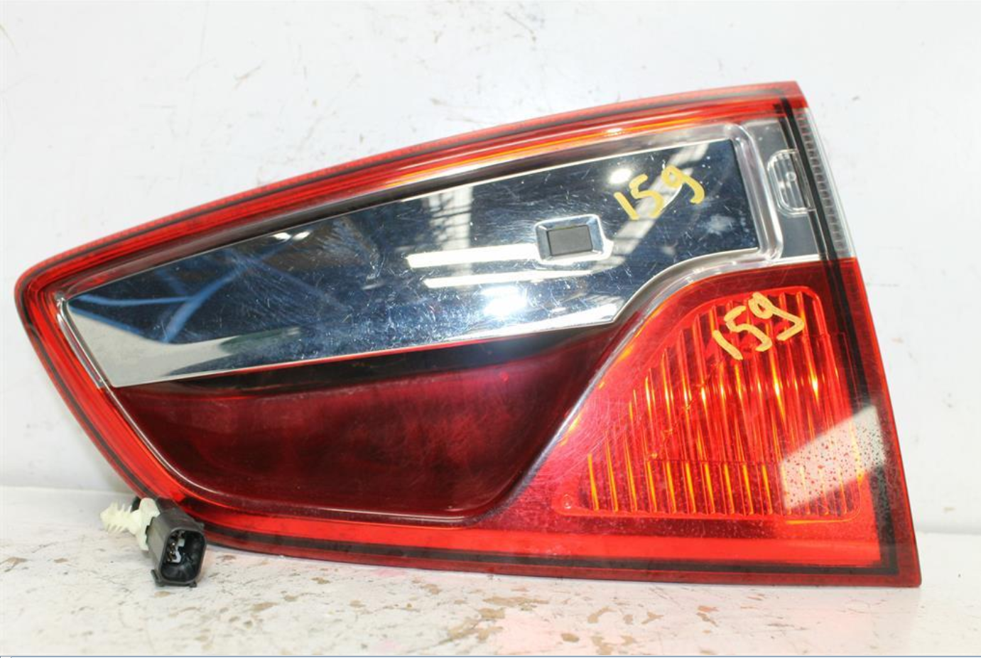 Used Ford, Ecosport Rear Garnish Tailgate Lamp (Rh Side) Bk 11/13 09/17 2013 – image 1 - All Good Parts