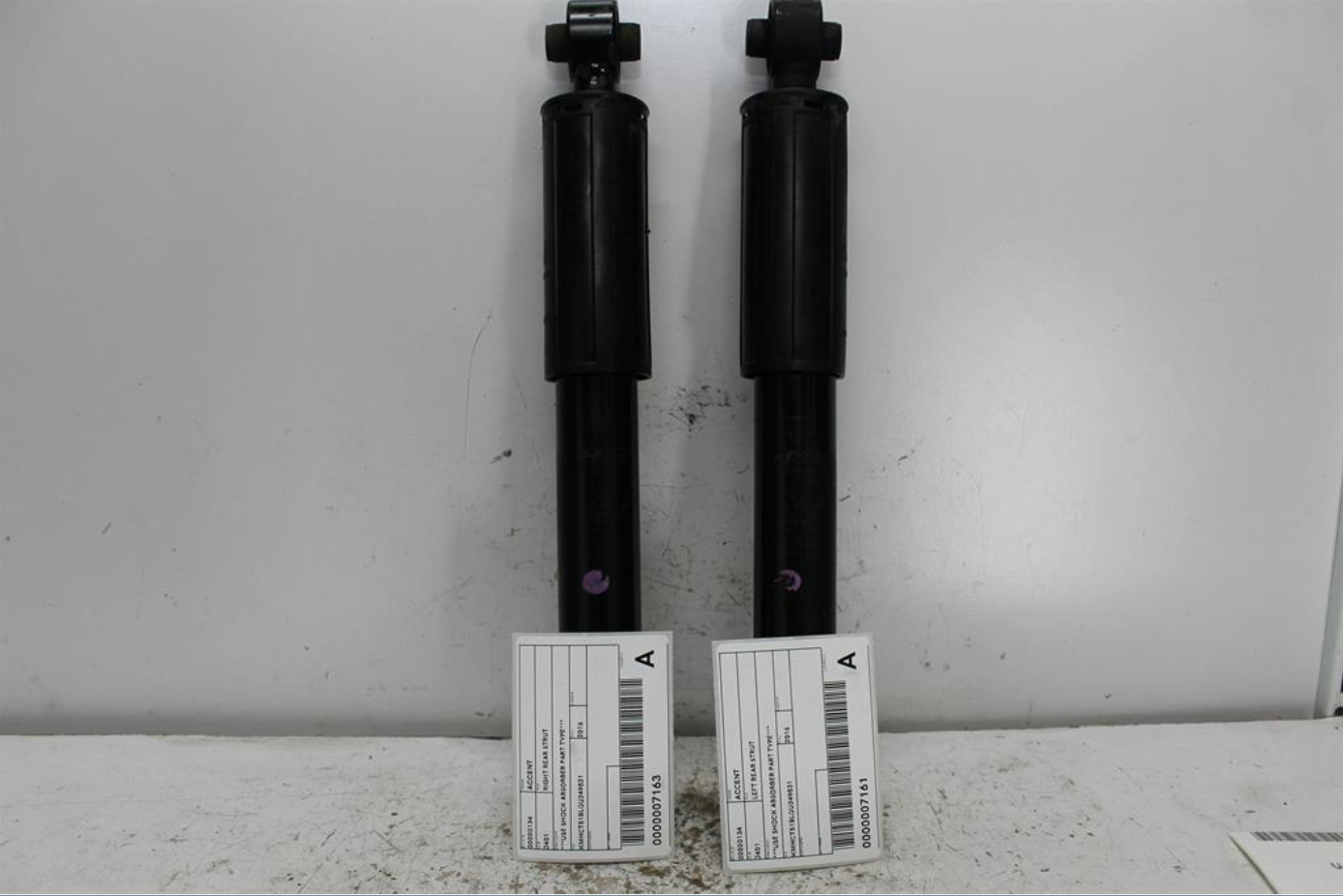 Used Hyundai, Accent Left Rear Strut 2016 – image 1 - All Good Parts