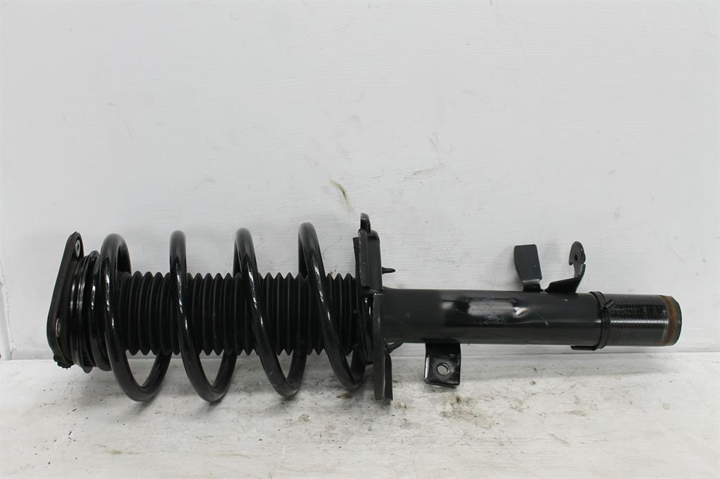 Used Ford, Escape Right Front Strut Zg Awd 09/16 05/20 2018 – image 1 - All Good Parts