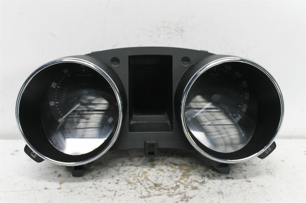 Used Skoda, Yeti Instrument Cluster Petrol Auto T/M 5L 09/11 12/17 2011 – image 1 - All Good Parts