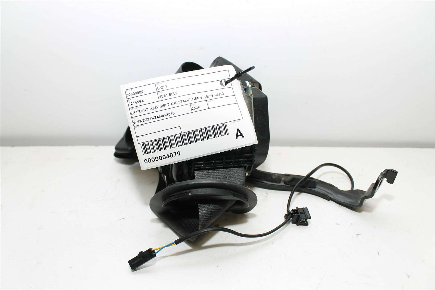 Used Volkswagen, Golf Seat Belt Lh Front Assy (Belt And Stalk) Gen 6 10/08 03/13 2009 – image 1 - All Good Parts